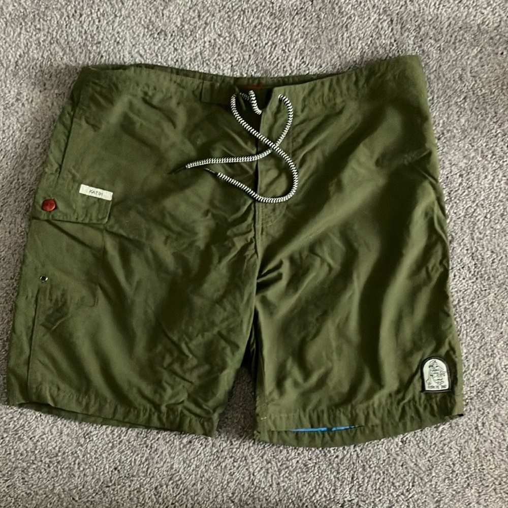 Katin surf Kanvas trunks size 34